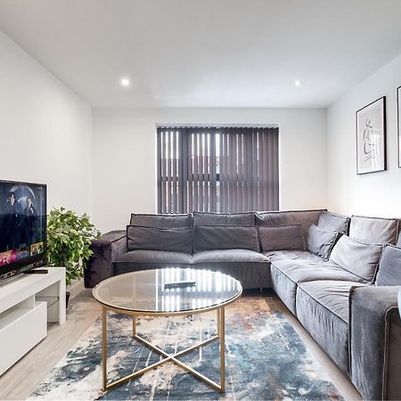 Ebra Stays - Choice Of 2 Or 3 Individual Beds - Luxury New Build Apartment ✪ City Centre, Digbeth ✓ Smart Tv'S & Large Corner Sofa - Birmingham Luaran gambar