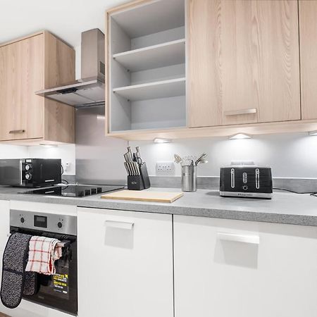 Ebra Stays - Choice Of 2 Or 3 Individual Beds - Luxury New Build Apartment ✪ City Centre, Digbeth ✓ Smart Tv'S & Large Corner Sofa - Birmingham Luaran gambar