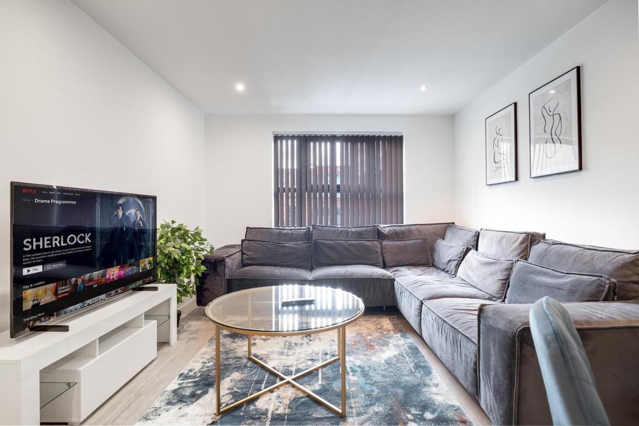 Ebra Stays - Choice Of 2 Or 3 Individual Beds - Luxury New Build Apartment ✪ City Centre, Digbeth ✓ Smart Tv'S & Large Corner Sofa - Birmingham Luaran gambar