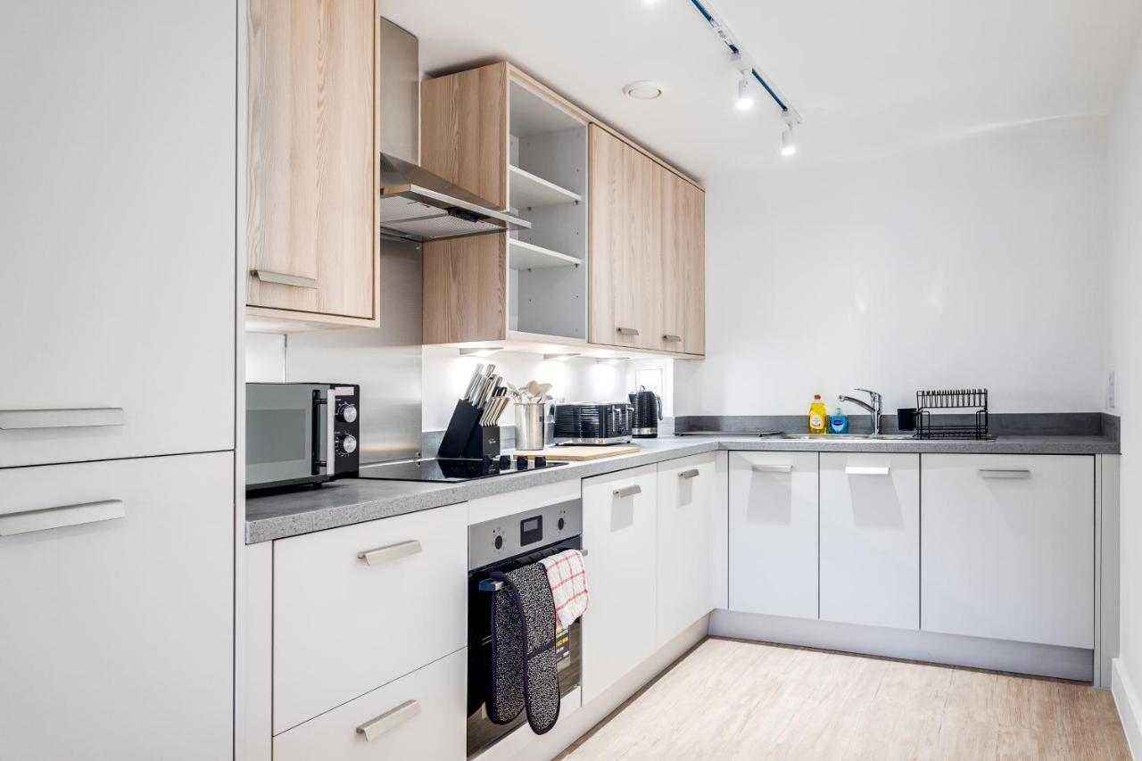 Ebra Stays - Choice Of 2 Or 3 Individual Beds - Luxury New Build Apartment ✪ City Centre, Digbeth ✓ Smart Tv'S & Large Corner Sofa - Birmingham Luaran gambar