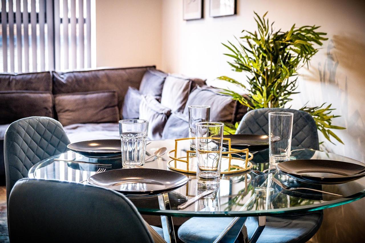 Ebra Stays - Choice Of 2 Or 3 Individual Beds - Luxury New Build Apartment ✪ City Centre, Digbeth ✓ Smart Tv'S & Large Corner Sofa - Birmingham Luaran gambar