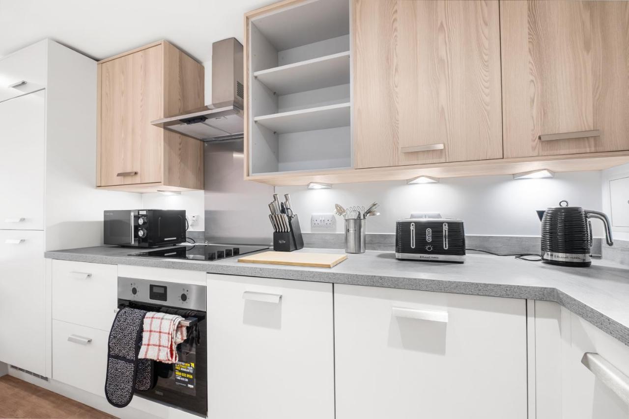 Ebra Stays - Choice Of 2 Or 3 Individual Beds - Luxury New Build Apartment ✪ City Centre, Digbeth ✓ Smart Tv'S & Large Corner Sofa - Birmingham Luaran gambar