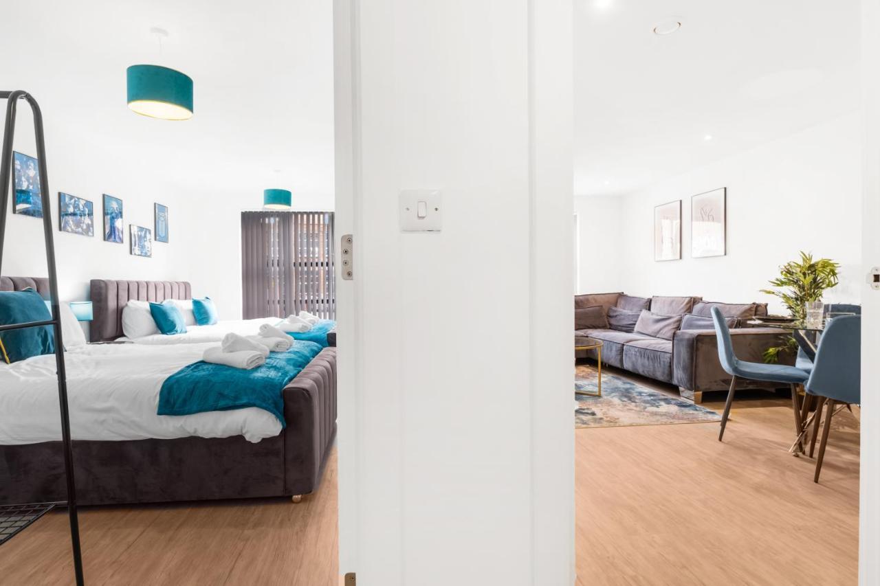 Ebra Stays - Choice Of 2 Or 3 Individual Beds - Luxury New Build Apartment ✪ City Centre, Digbeth ✓ Smart Tv'S & Large Corner Sofa - Birmingham Luaran gambar