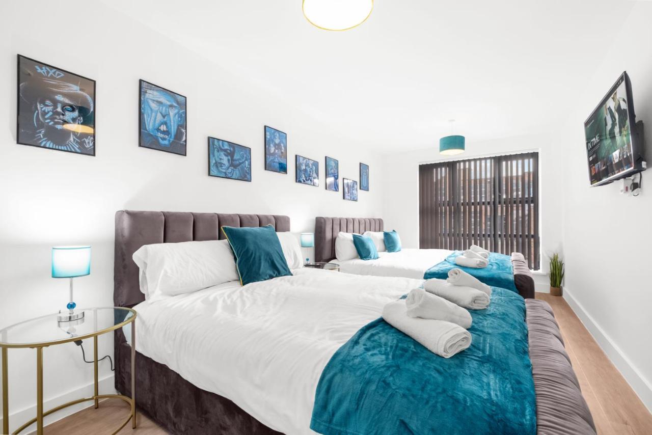 Ebra Stays - Choice Of 2 Or 3 Individual Beds - Luxury New Build Apartment ✪ City Centre, Digbeth ✓ Smart Tv'S & Large Corner Sofa - Birmingham Luaran gambar