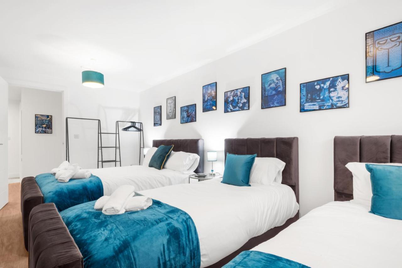 Ebra Stays - Choice Of 2 Or 3 Individual Beds - Luxury New Build Apartment ✪ City Centre, Digbeth ✓ Smart Tv'S & Large Corner Sofa - Birmingham Luaran gambar